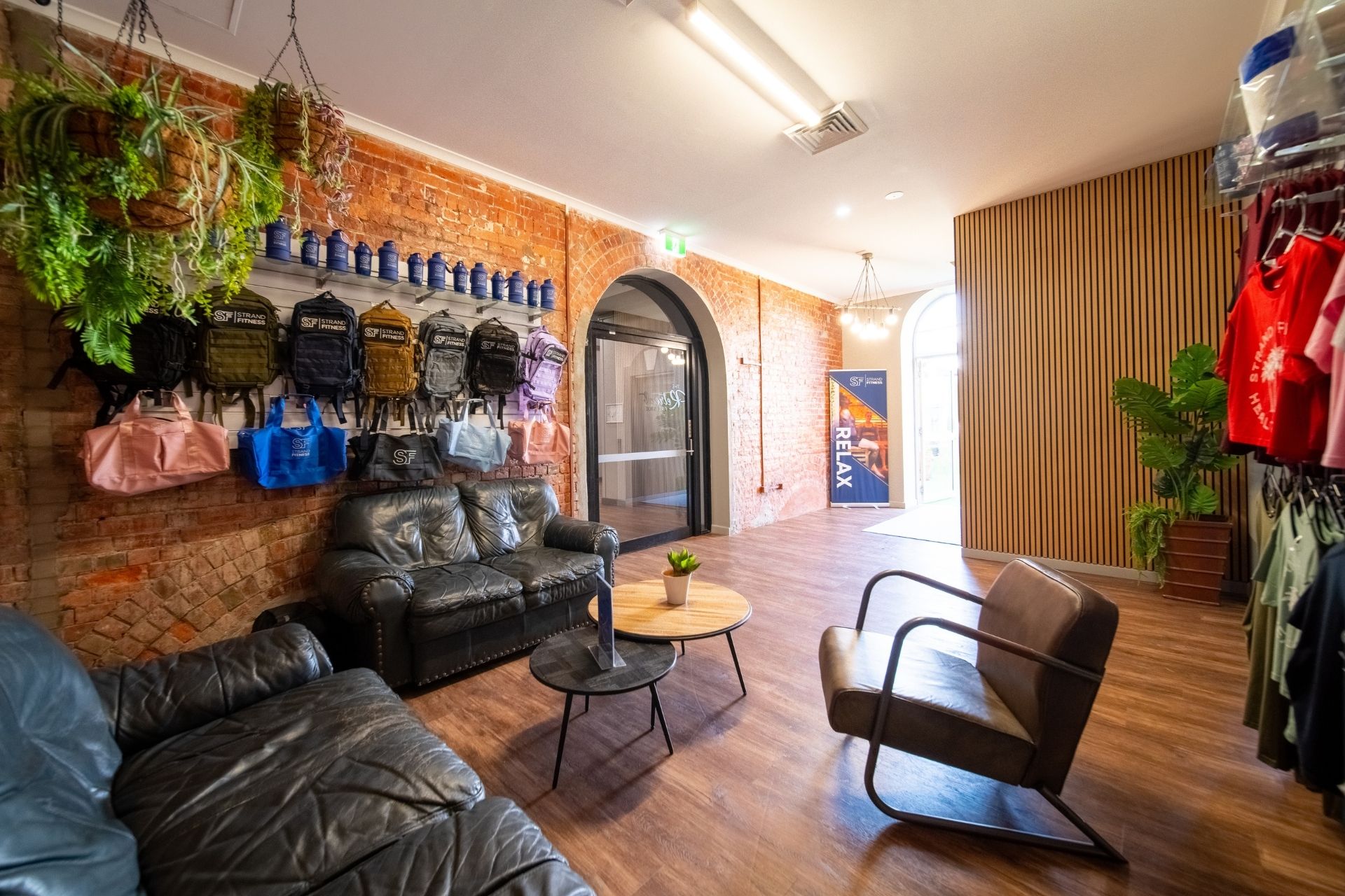 VIP Member's Lounge